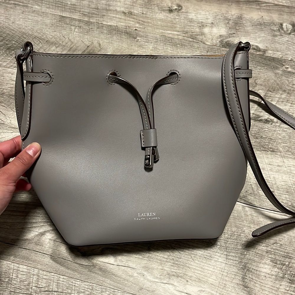 RALPH LAUREN BUCKET CROSSBODY BAG